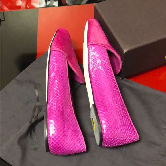 Brian Atwood pink flats, size 9,new - Picture 4 of 7